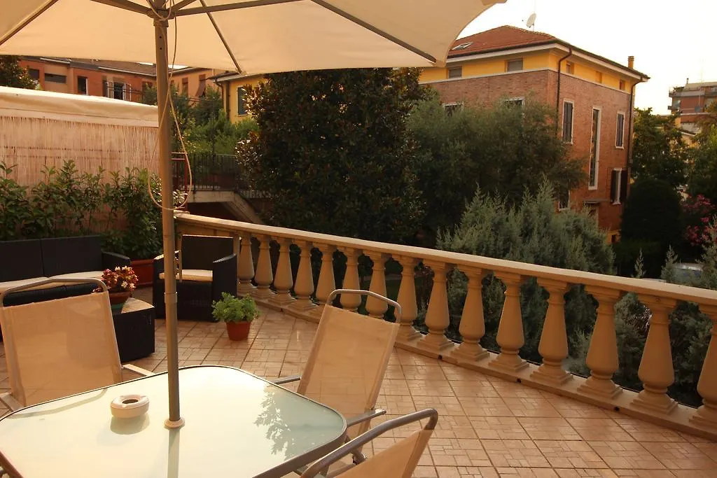 Il Sorriso Bed & Breakfast Modena Italy